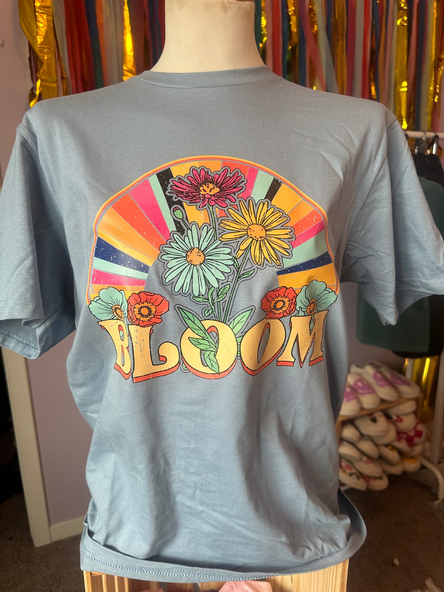$5 TEE SALE - MEDIUM